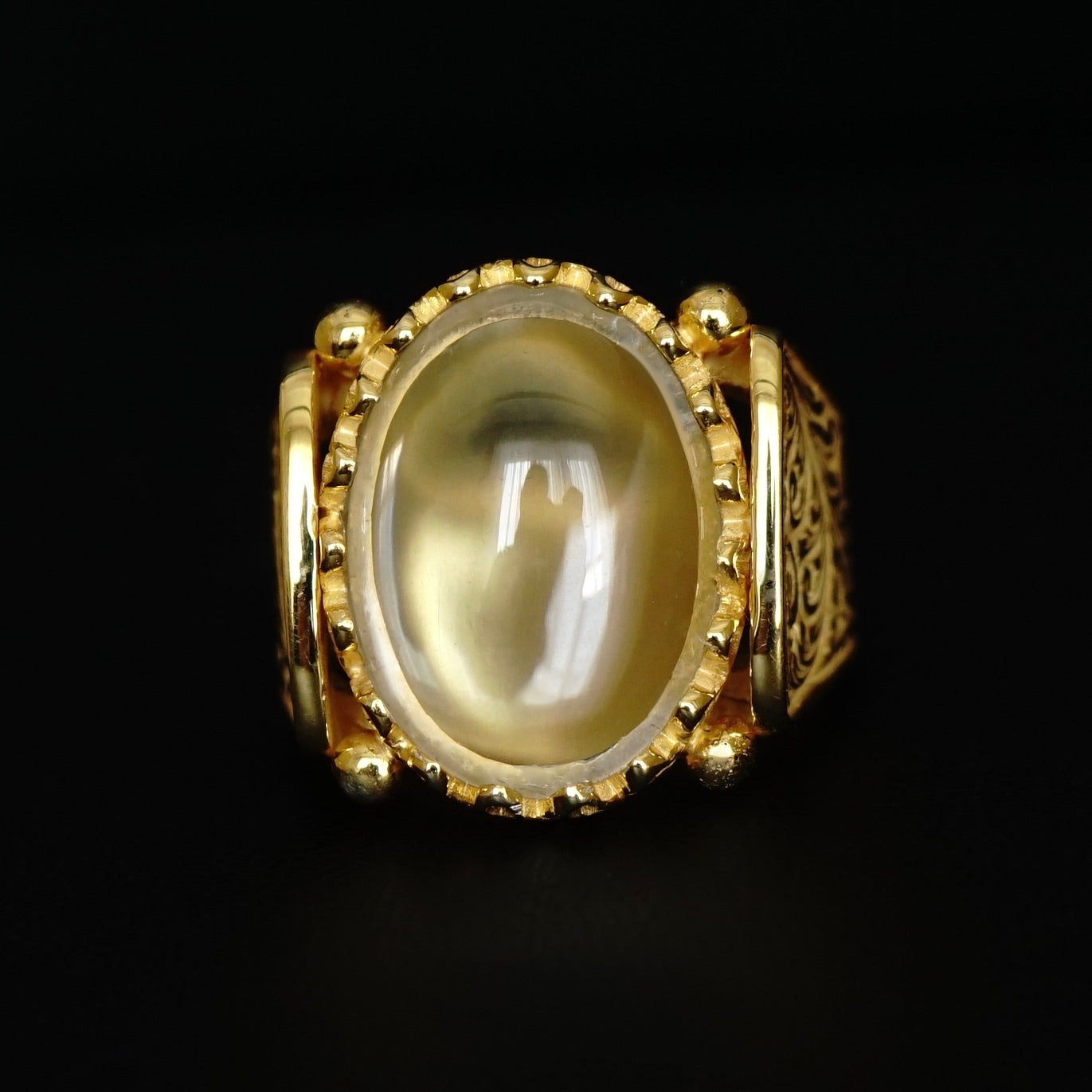 Ring Gold Crystal Quartz Durr Al Najaf engraved 18K yellow Handmade Unique Jewelry