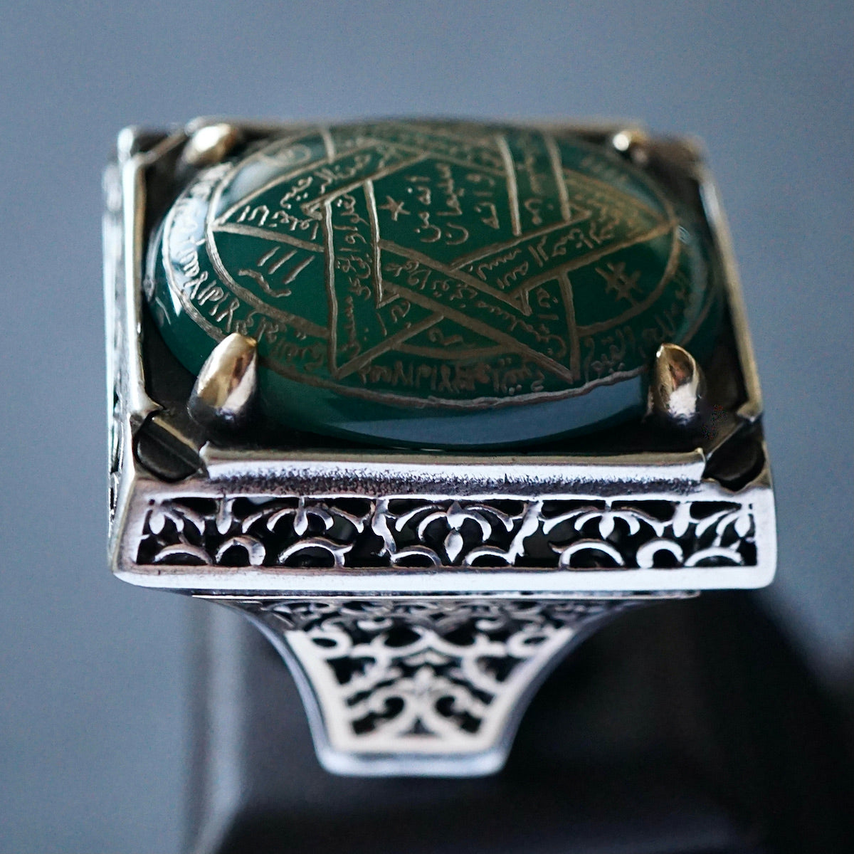 Ring 925 Sterling Silver Seal of Solomon Hand-engraved green Agate natural gemstone Unique Islamic Talisman Amulet