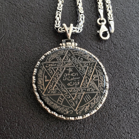 Black Onyx Pendant Sterling Silver 925 Kings Chain Necklace Handengraved Seal of Solomon Talisman Amulet